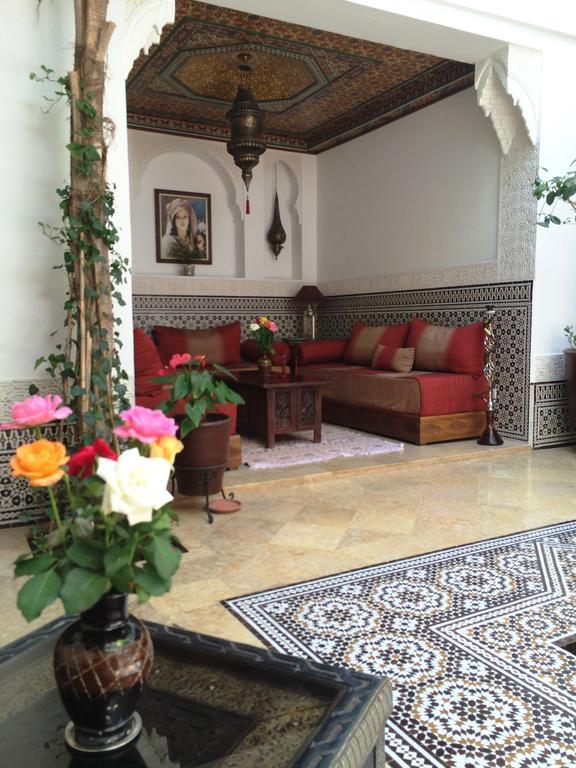 Riad Viva Marakeş Dış mekan fotoğraf A Moroccan salon
